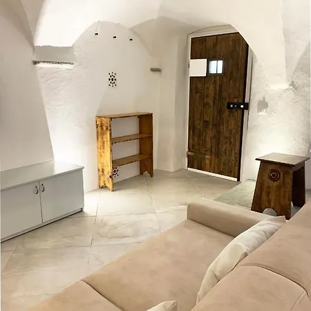 Antica Torre Apartment