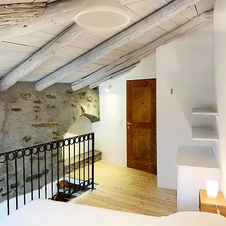 Antica Torre Apartment *