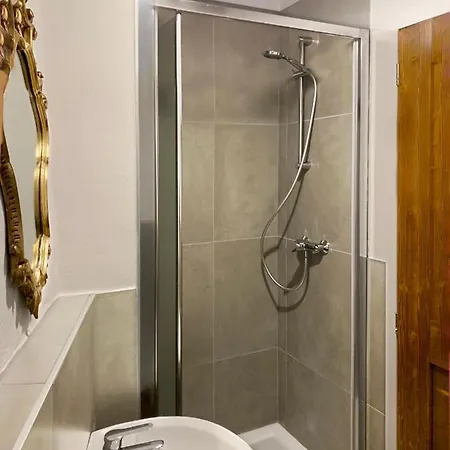 Antica Torre Apartment